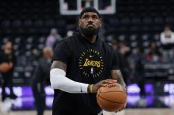 雷速体育app-詹姆斯在巴西的比赛中退赛