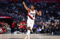 雷速体育-包含实况：比赛上演风云变幻，全场热血激战的词条