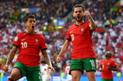 雷速体育电脑版官网-葡萄牙球队在近期重要比赛中获得胜利