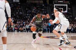 雷速体育app-经典对决，技战术博弈，篮球赚足眼球的简单介绍