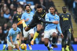 雷速体育-曼城中场大将受伤，将缺席多场比赛的简单介绍