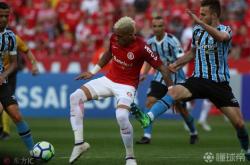 雷速体育比分官网直播-包含澳大利亚联赛季后赛进入白热化阶段的词条