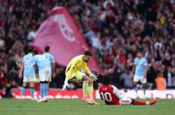 雷速体育官网首页-曼城鏖战AC米兰，马丁内利扛起全队的简单介绍