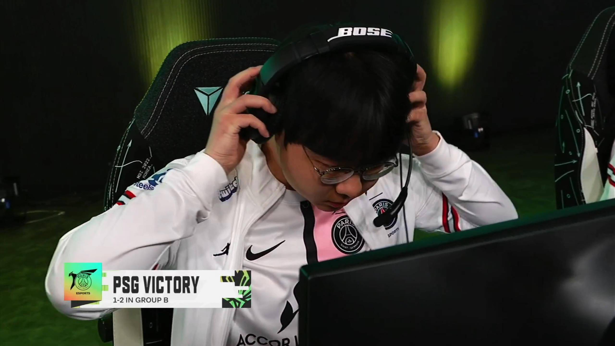 TSM险胜DFM，Caps打出惊人五杀入围赛2:1（伦敦）