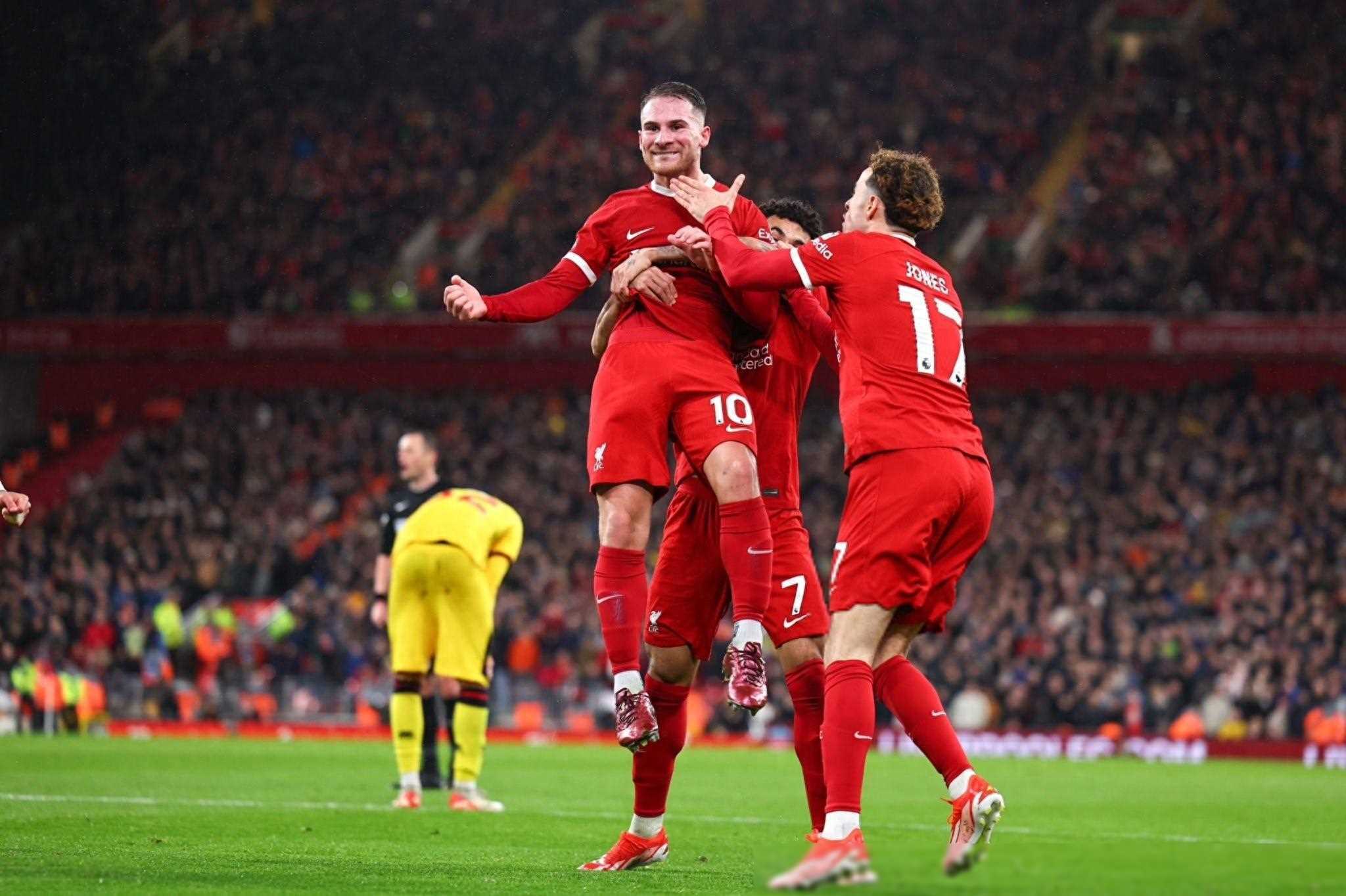 巴黎圣日耳曼胜不败，欧冠之路可期可待的简单介绍