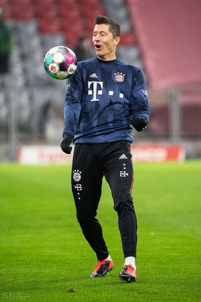 乌克兰举重运动员力压群雄夺冠的简单介绍 乌克兰举重运动员力压群雄夺冠的简单介绍