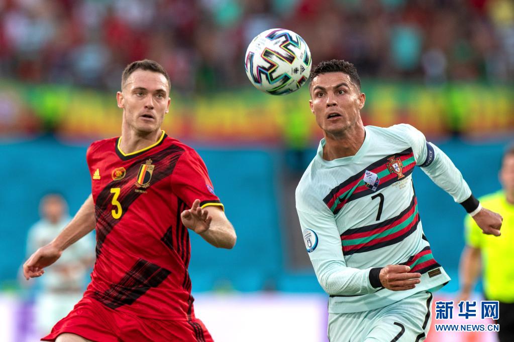 葡萄牙队在激烈比拼中战胜对手晋级下一轮 葡萄牙队在激烈比拼中战胜对手晋级下一轮