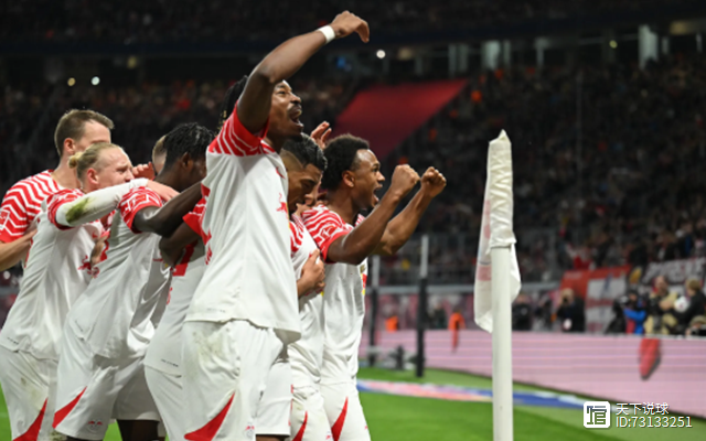 包含沃尔夫斯堡士气高昂,击败对手的词条 包含沃尔夫斯堡士气高昂,击败对手的词条