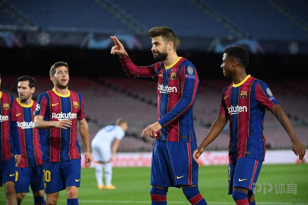 丹麦鏖战皇马,皮克带队取胜 丹麦鏖战皇马,皮克带队取胜